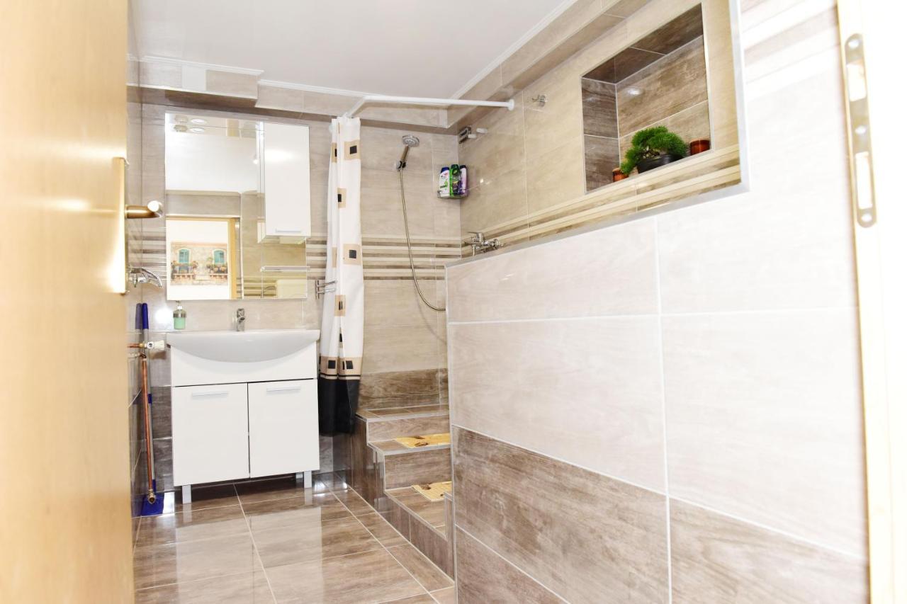 Apartman Bingo Josipdol Exterior foto